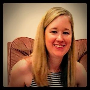 Meet your Posher, Rebecca